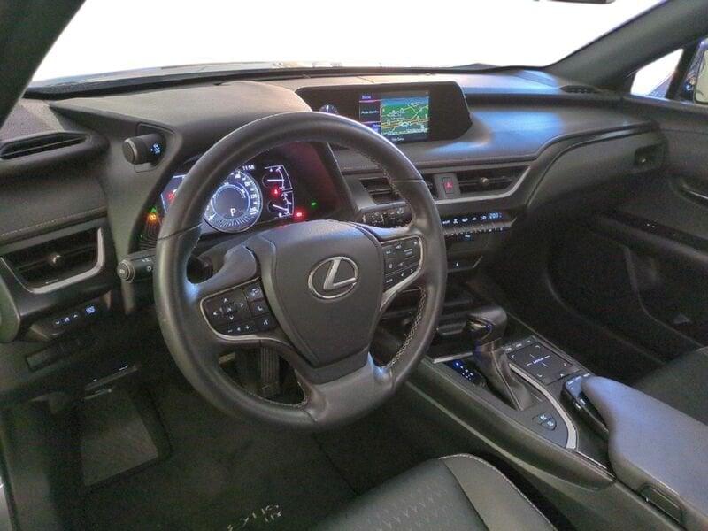Lexus UX Hybrid Midnight