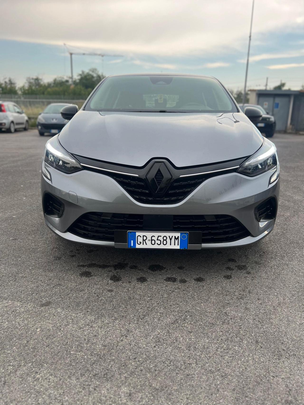 Renault Clio 65 CV 2024 NEOPATENTI IVA ESPOSTA