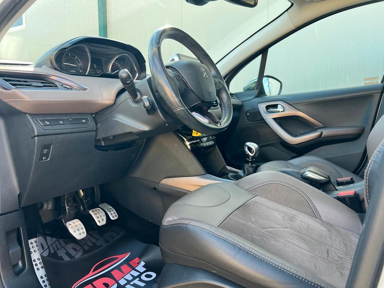 Peugeot 2008 1.6 HDi 115 CV Allure