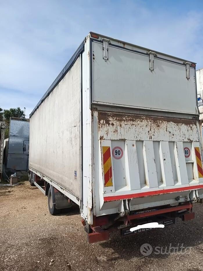 Iveco Eurocargo 100 E 18, 6 cilindri clima centina + pedana