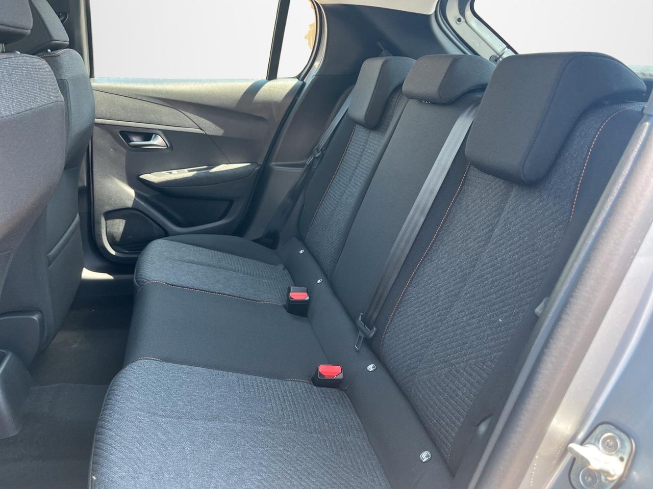 Peugeot 208 Hybrid 110 e-DCS6 Style