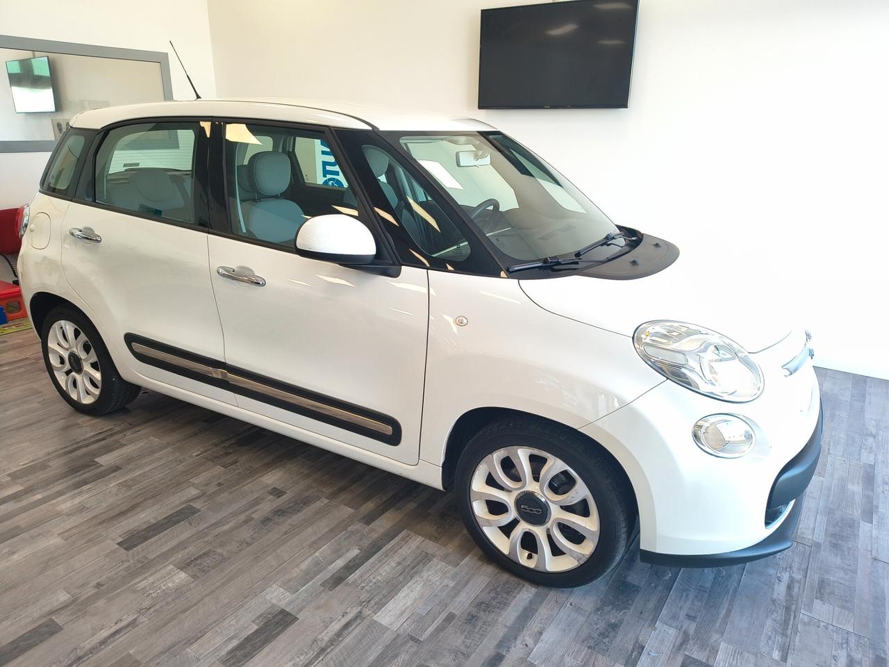 Fiat 500L 1.4 95 CV Pop Star soli 58.000 km