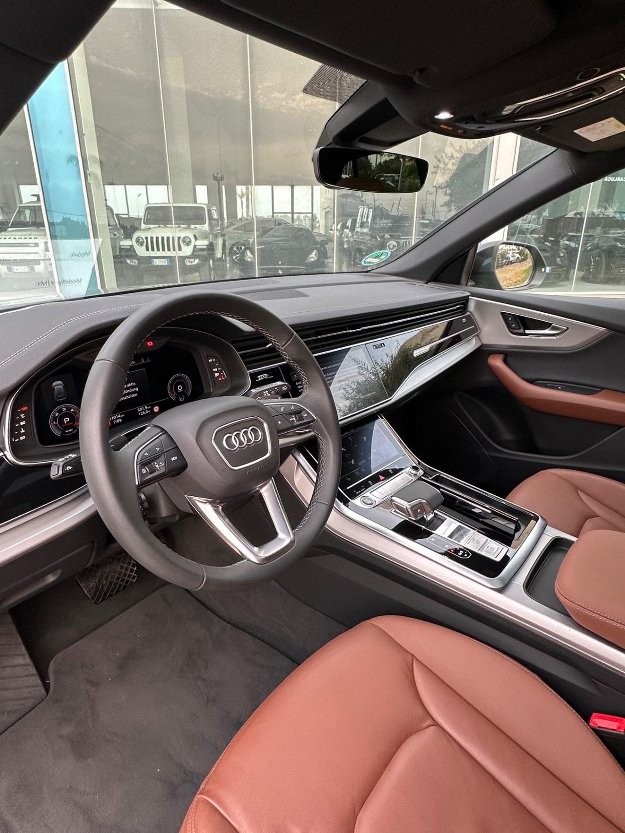 Audi Q8 tdi Sline 231cv possibilità noleggio no scoring