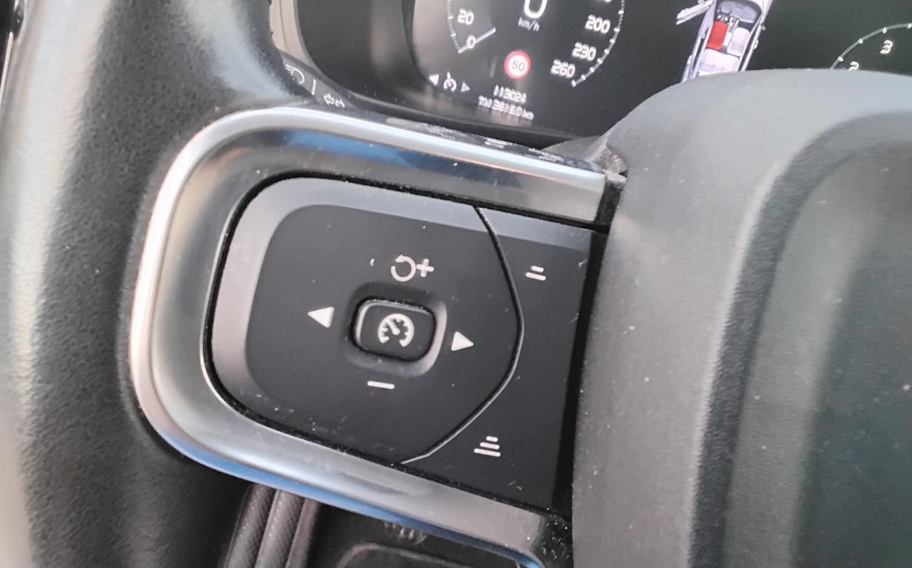 Volvo XC40 T2 Geartronic Business