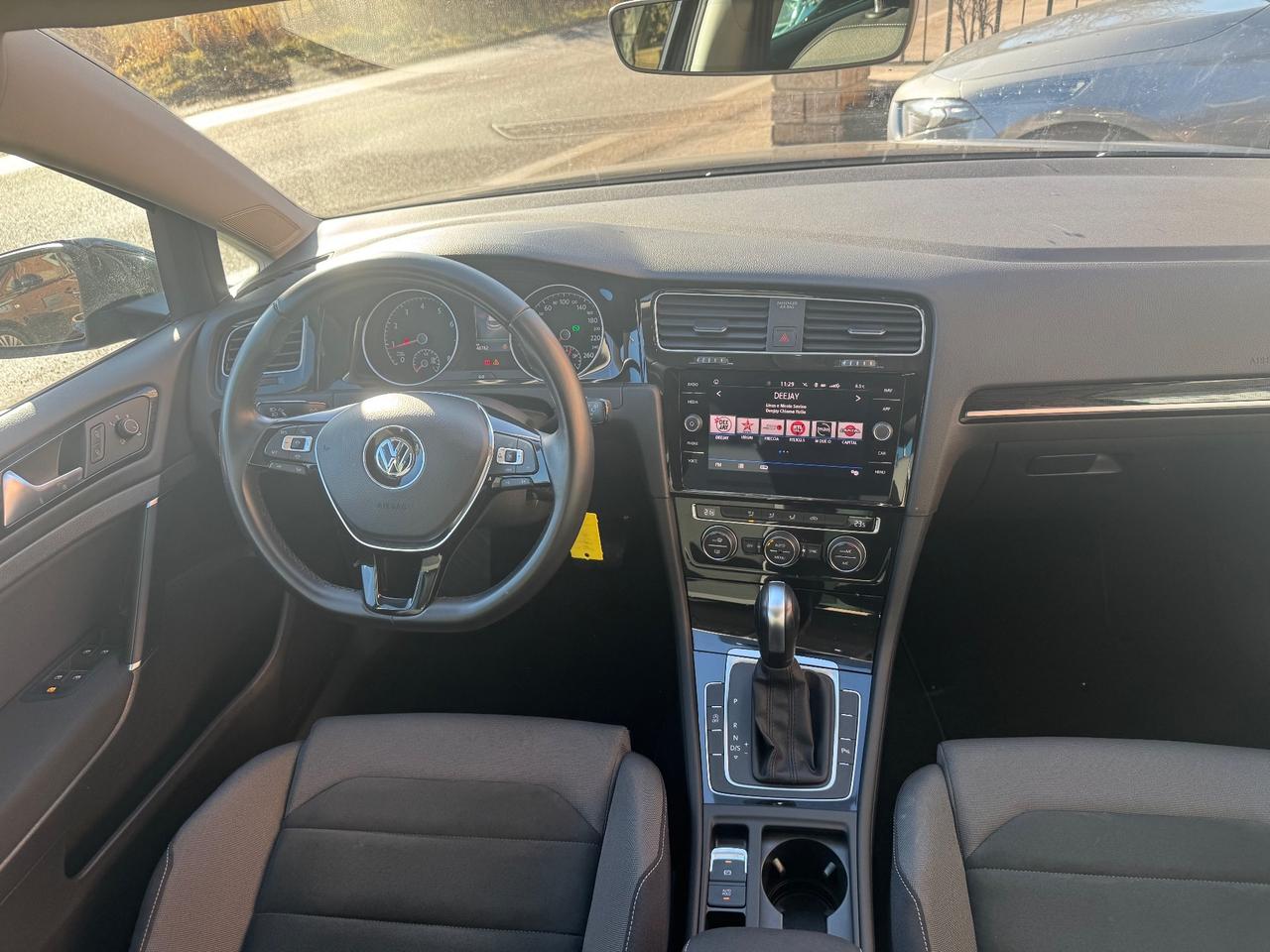 Volkswagen Golf 1.5 eTSI 150 CV EVO ACT DSG Life