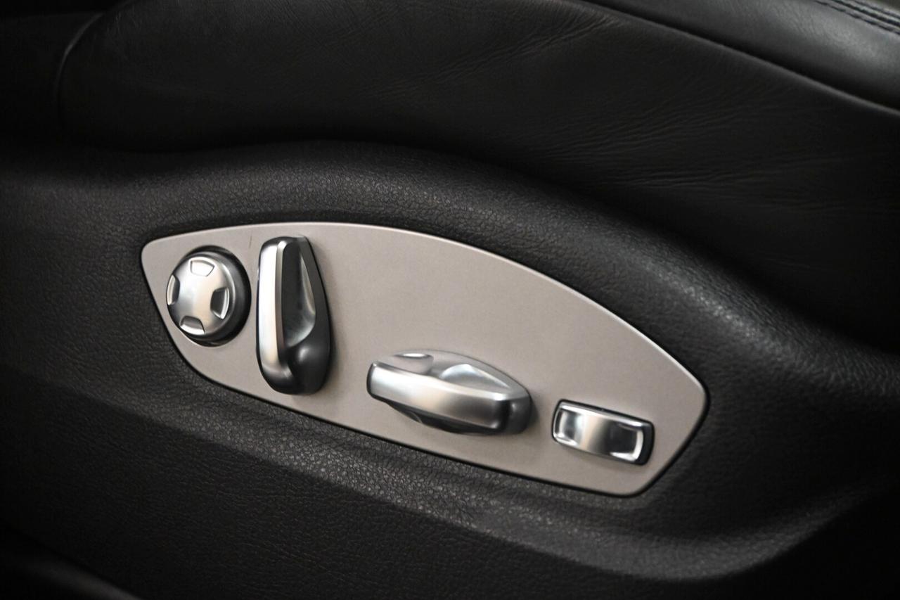 PORSCHE Macan 1ªs. '13-'25 Macan 2.0