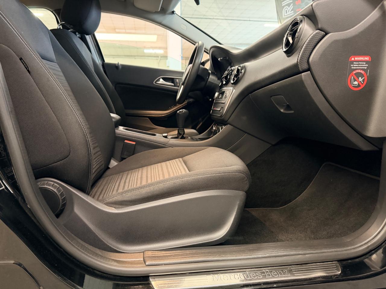 Mercedes-benz A 180 Premium