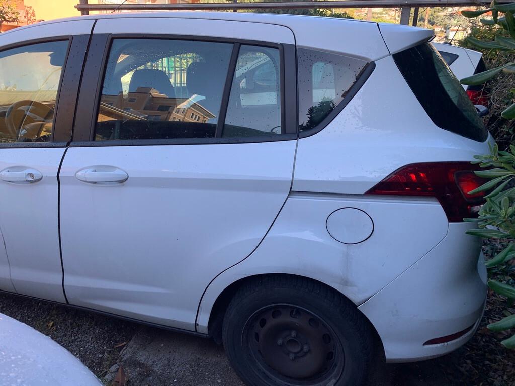 Ford B-Max 1.5 TDCi 75 CV