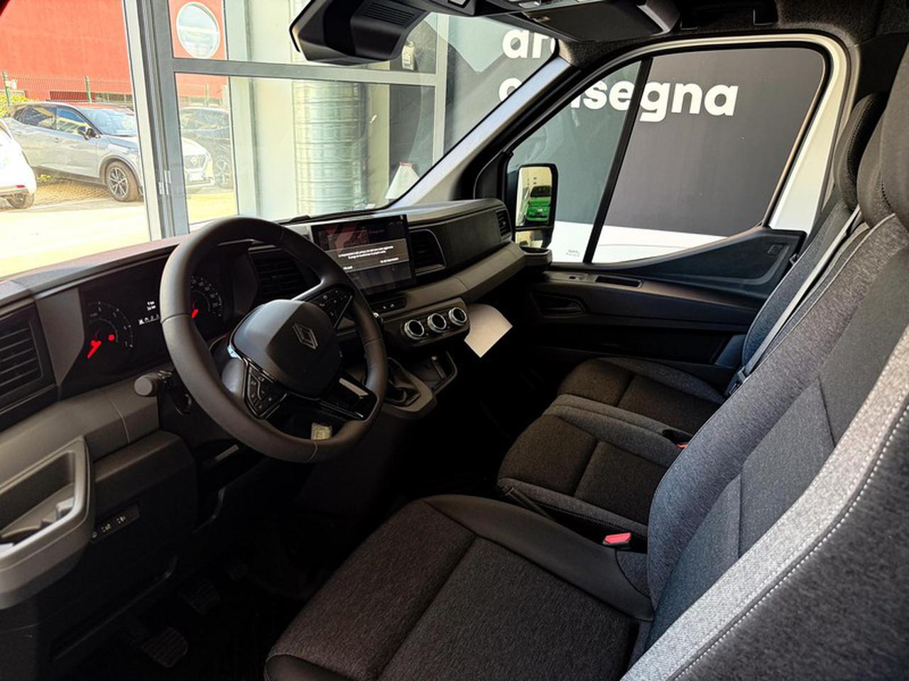 Renault Master t35 2.0 blue dci 150cv l2h2