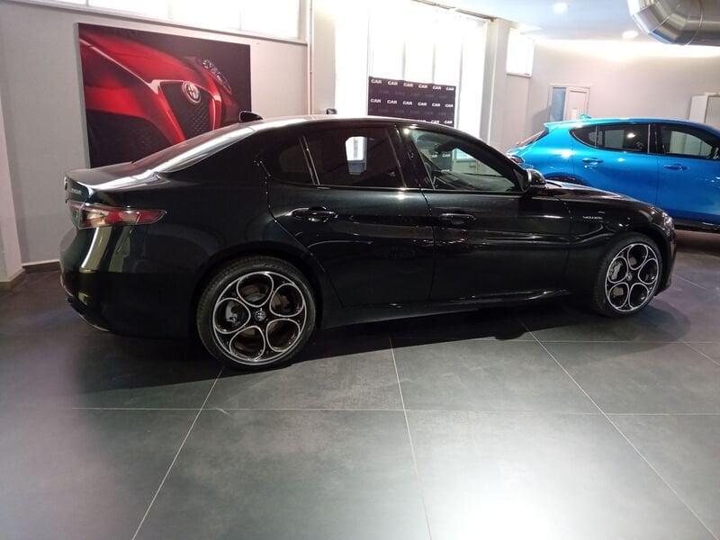 Alfa Romeo Giulia 2.2 Turbodiesel 210 CV AT8 AWD Q4 Veloce