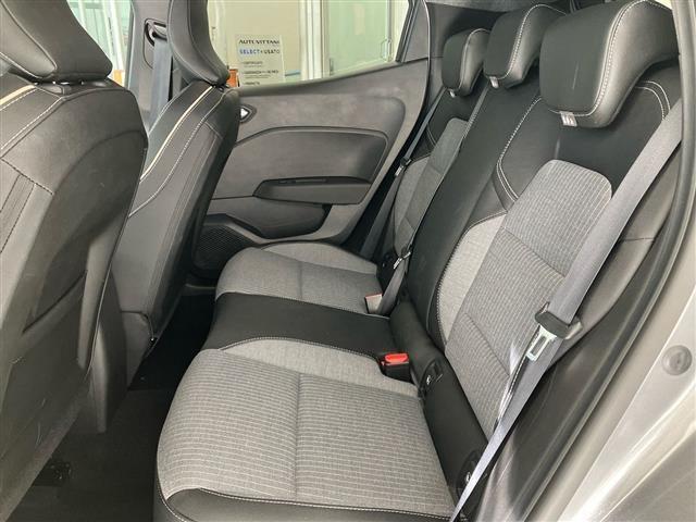 RENAULT Clio 1.0 TCe Techno