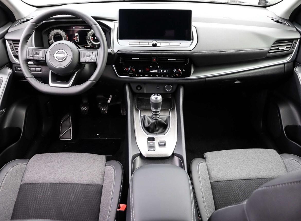 Nissan Qashqai MHEV 140 CV NOLEGGIO 12 MESI