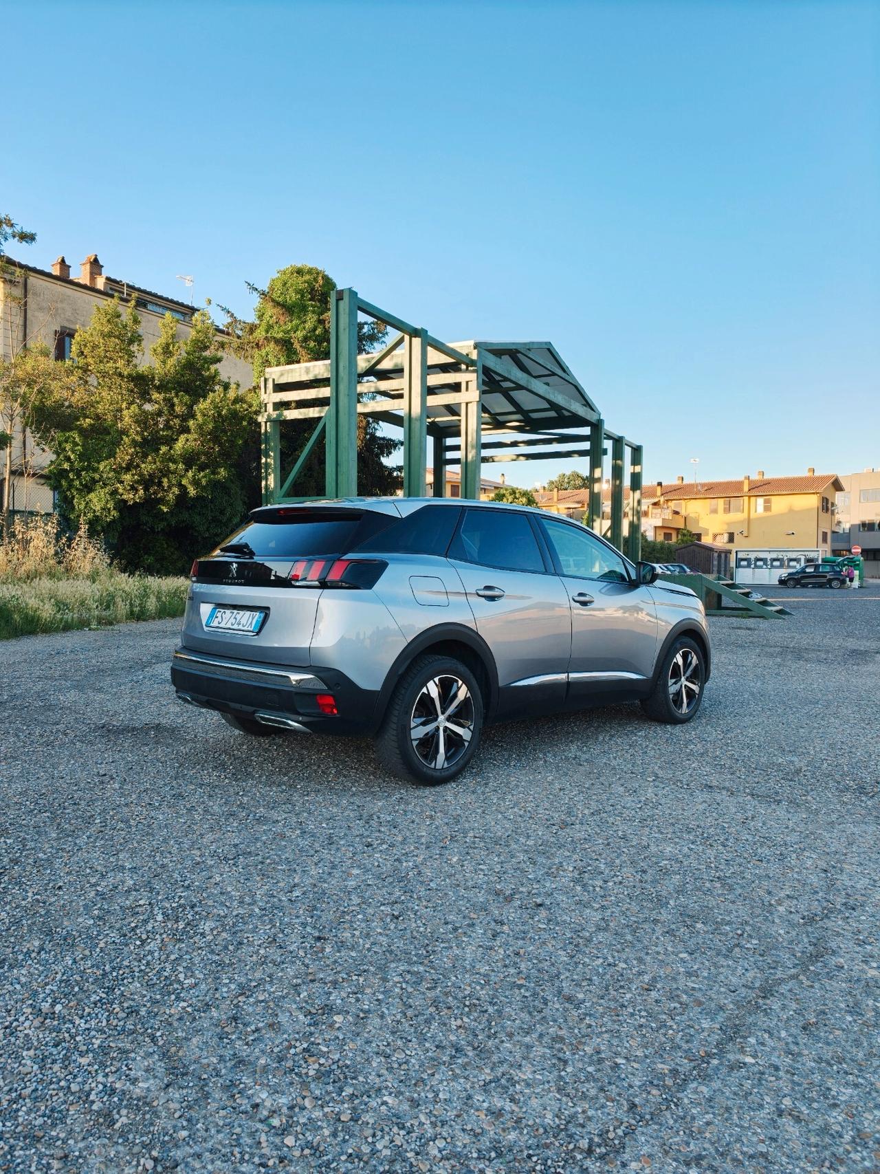 Peugeot 3008 1.2 Allure | 163.000 km Garanzia 12 Mesi