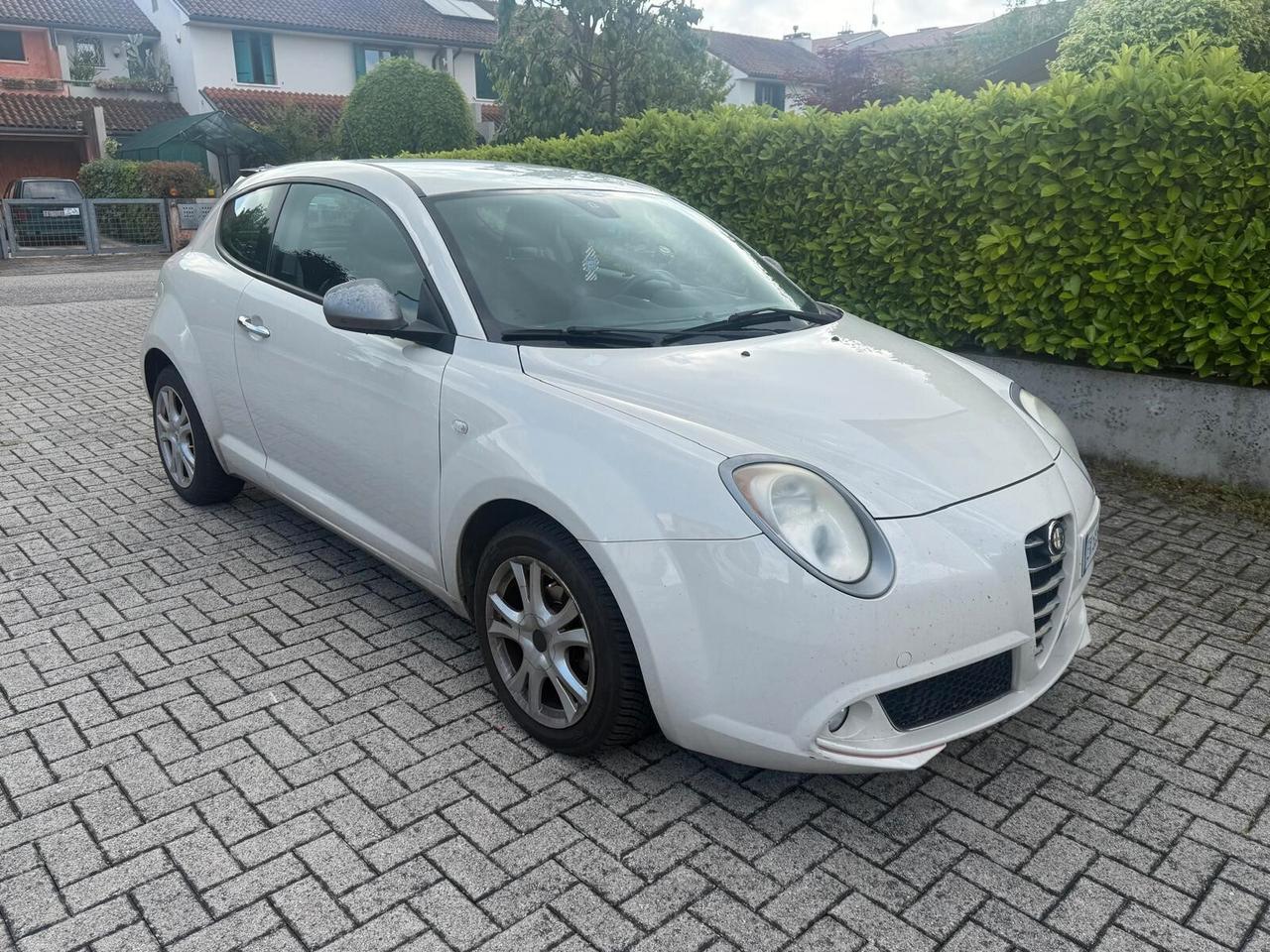 Alfa Romeo MiTo 1.4 8V S&S Distinctive Sport Pack
