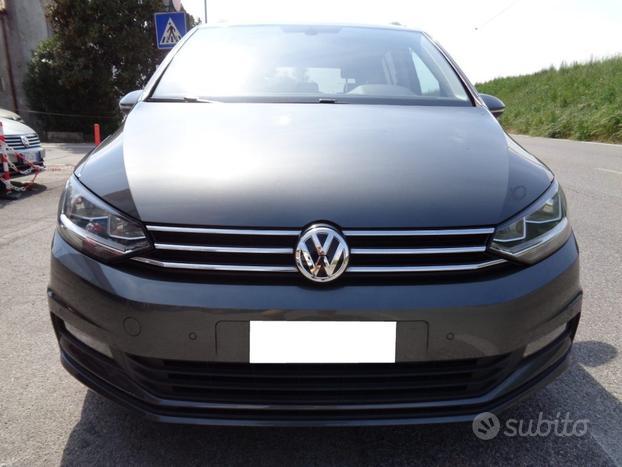 VOLKSWAGEN Touran 2.0TDI 7p. manuale GARANZIA,km