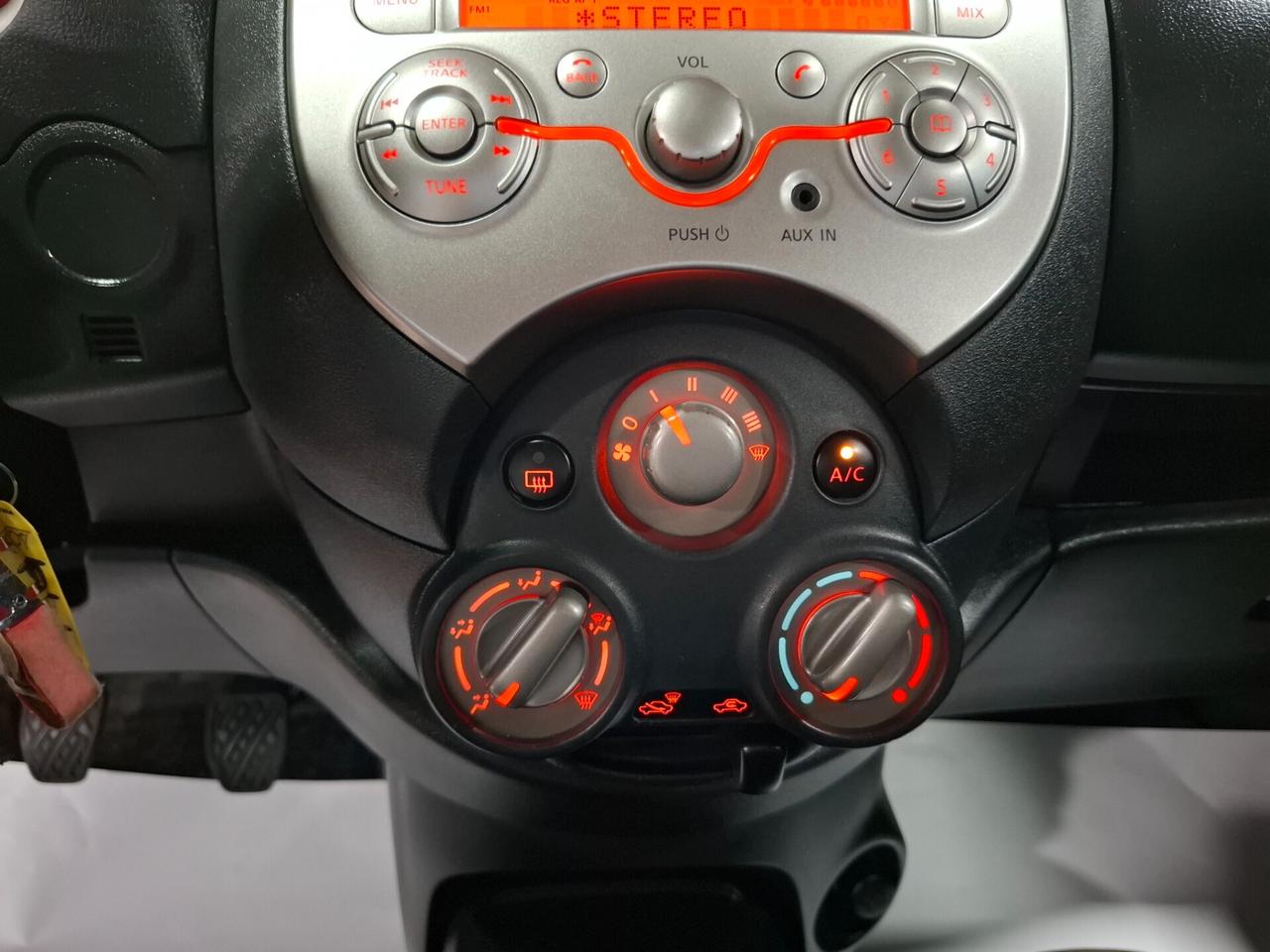 Nissan Micra 1.2 benzina Neopatentato