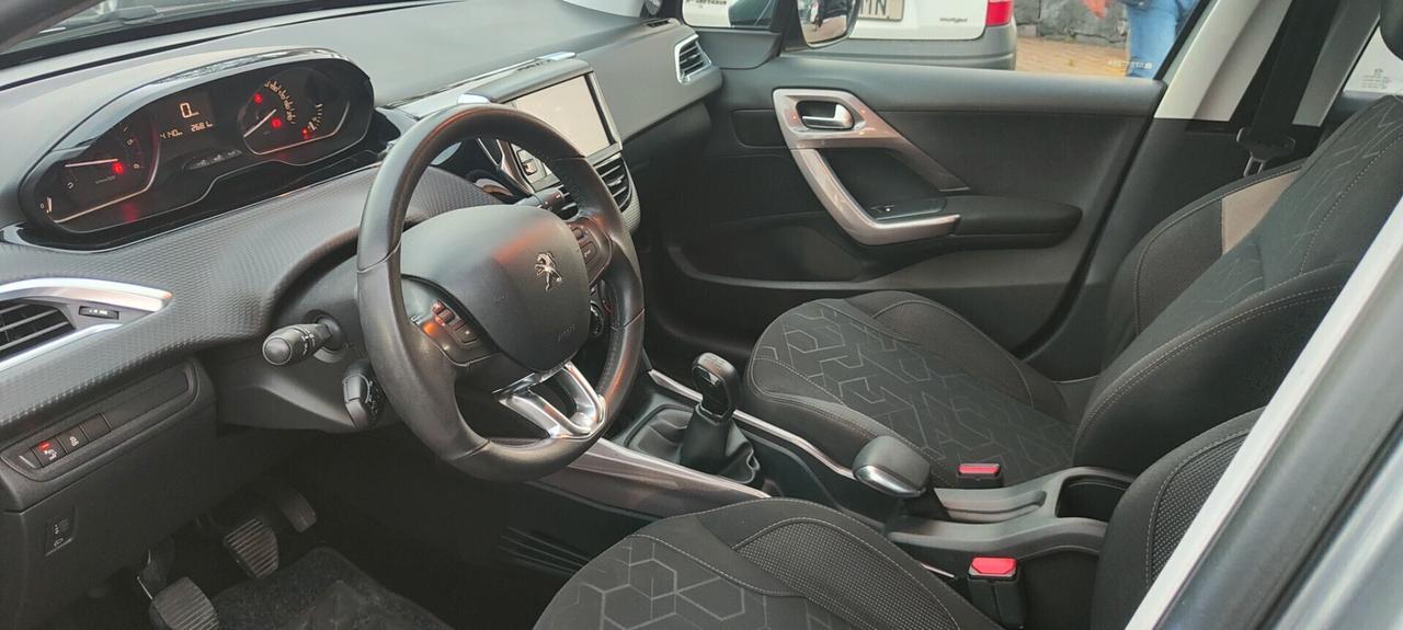 Peugeot 2008 BlueHDi 100 Allure