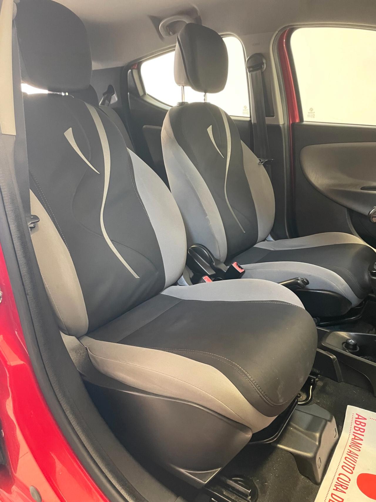 Lancia Y Ypsilon 0.9 85 CV Metano Ecochic Gold Twinair Neopatentati