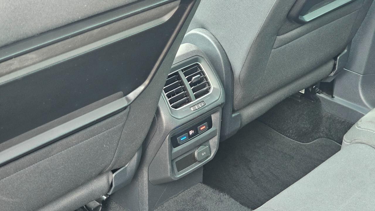 Volkswagen Tiguan 2.0 TDI SCR DSG 4MOTION Executive BMT