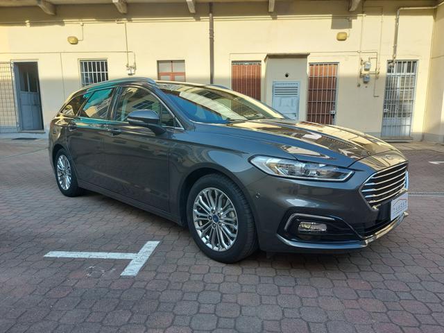 FORD Mondeo Titanium Business 2.0 HEV