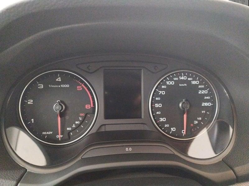 Audi Q2 30 2.0 tdi Business s-tronic