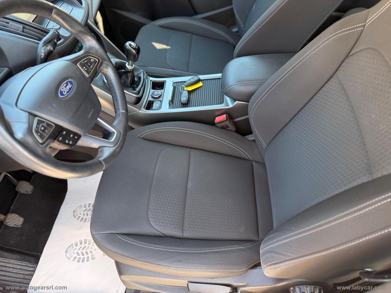 FORD Kuga 1.5 TDCI 120 CV S&S 2WD ST-Line !!!IVA ESPOSTA!!!