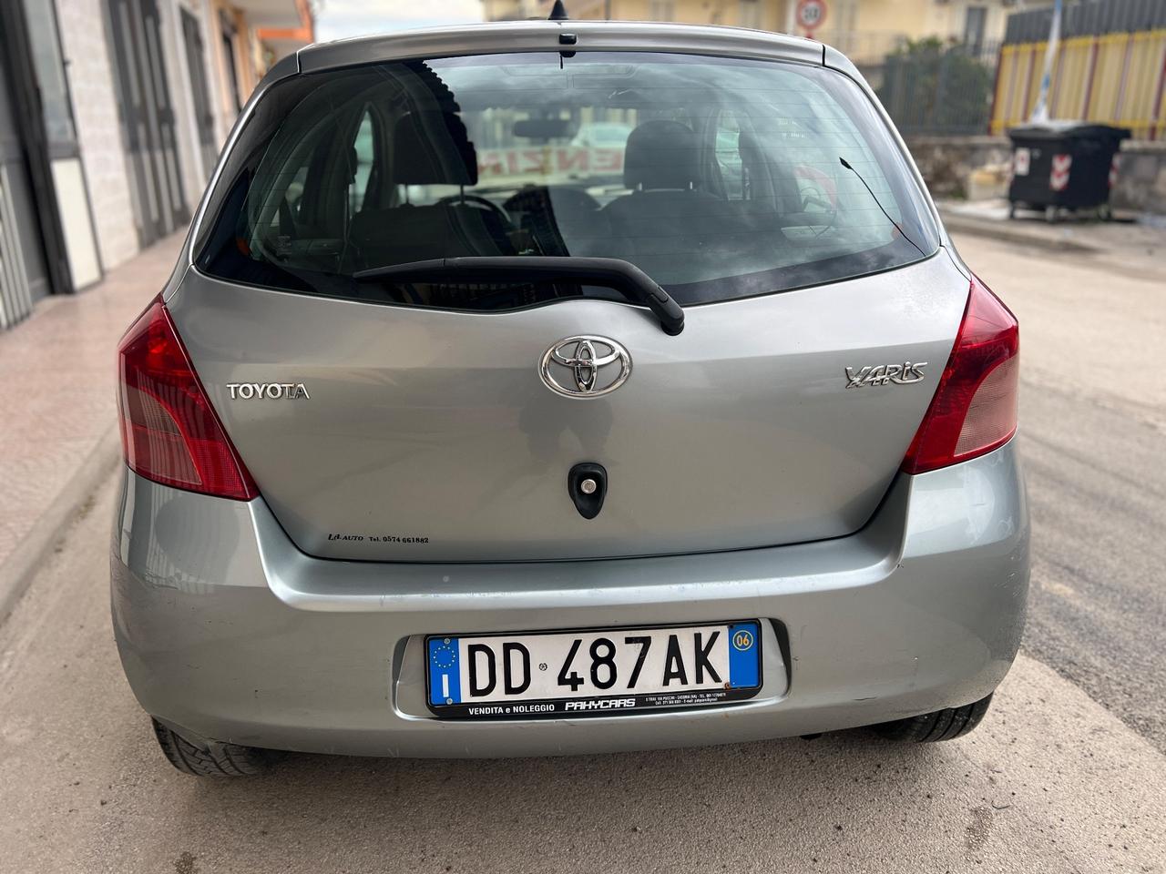 Toyota Yaris 1.0 – Anno 2006