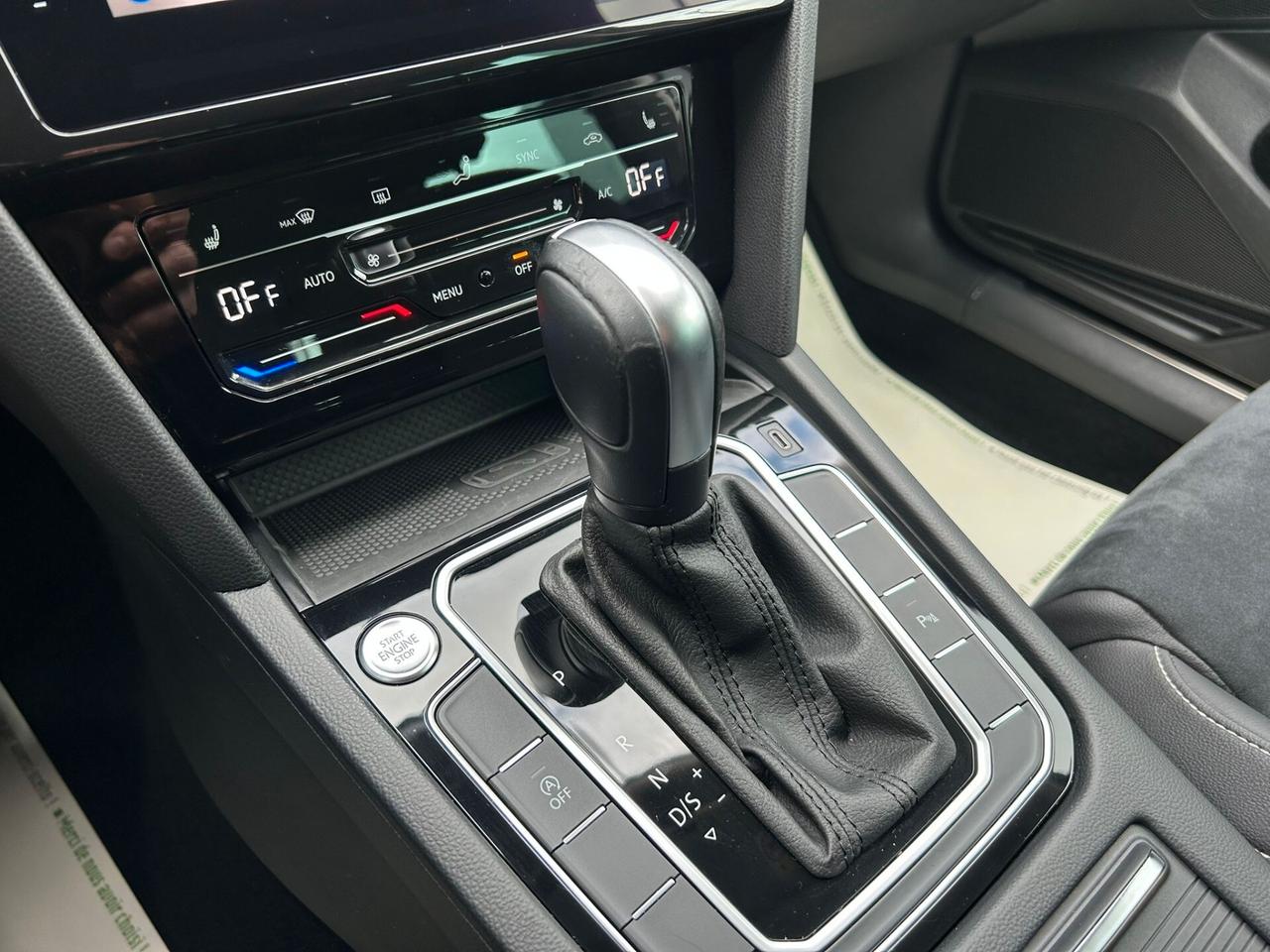 VW Passat 2.0 TDI DSG EXECUTIVE COCKPIT/NAVI-2020