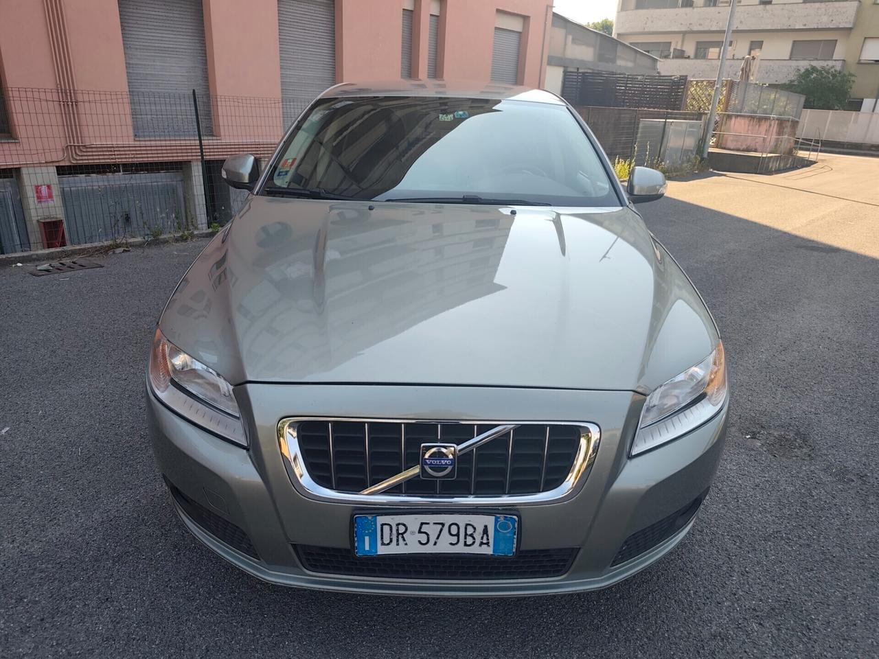 Volvo V70 2.4 D5 frizione volano nuove