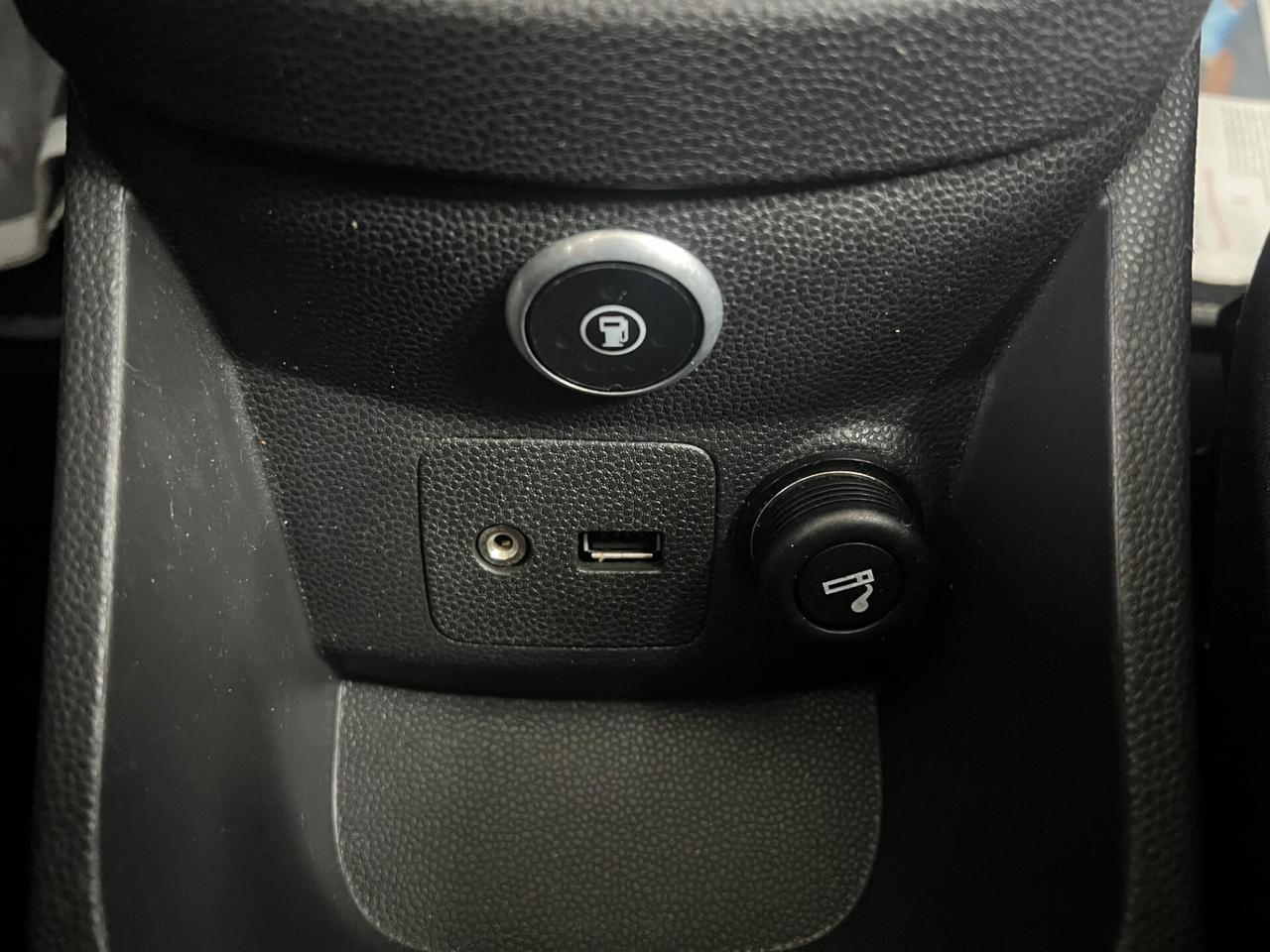 Ford Fiesta 1.4 5p. Bz.- GPL Titanium