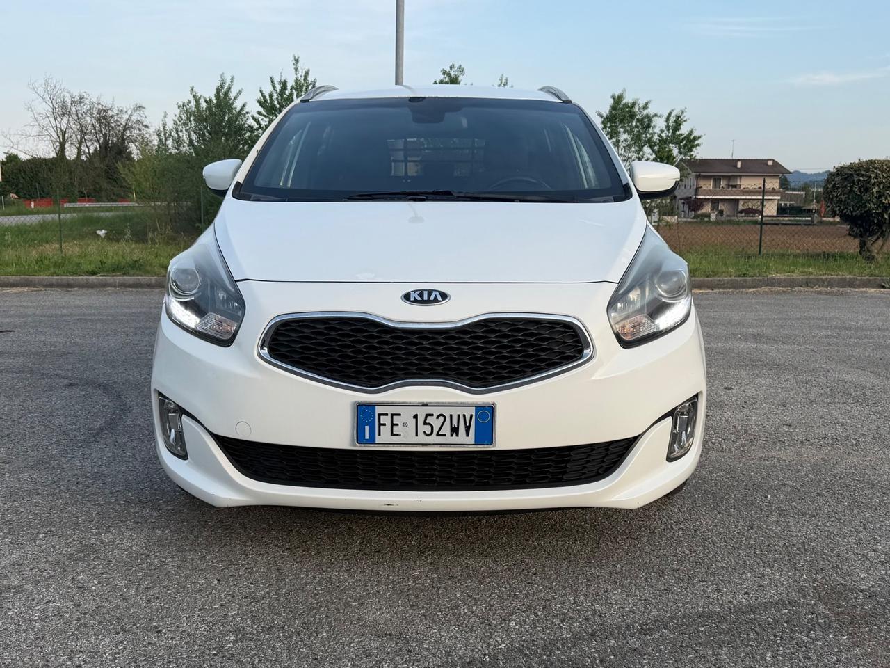 Kia Carens 1.6 GDI Class