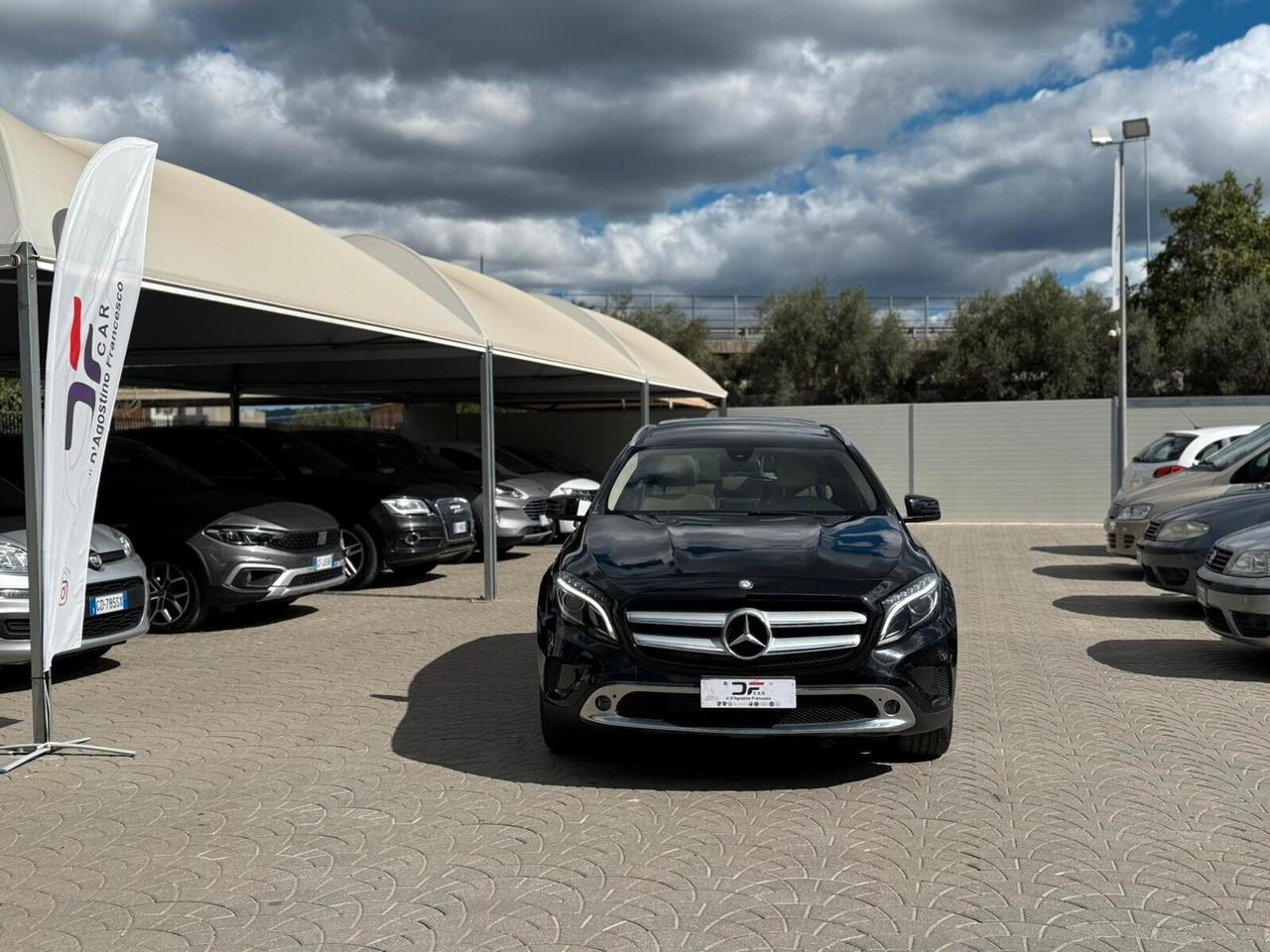Mercedes-benz GLA 180 d Premium
