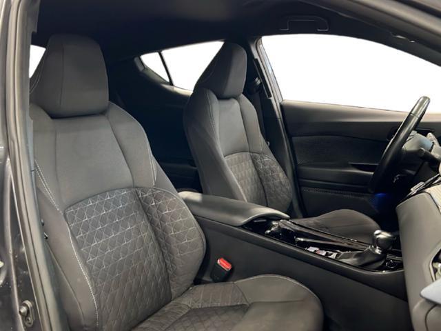 TOYOTA C-HR 2.0 Hybrid E-CVT Trend