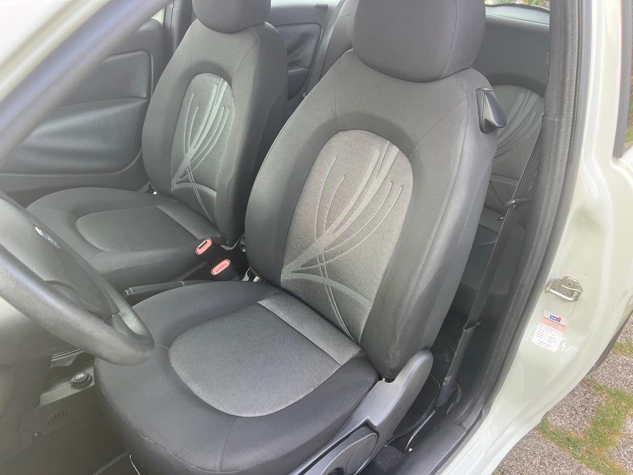 Lancia Ypsilon 1.2 69CV Unyca-2011"IMPECCABILE"