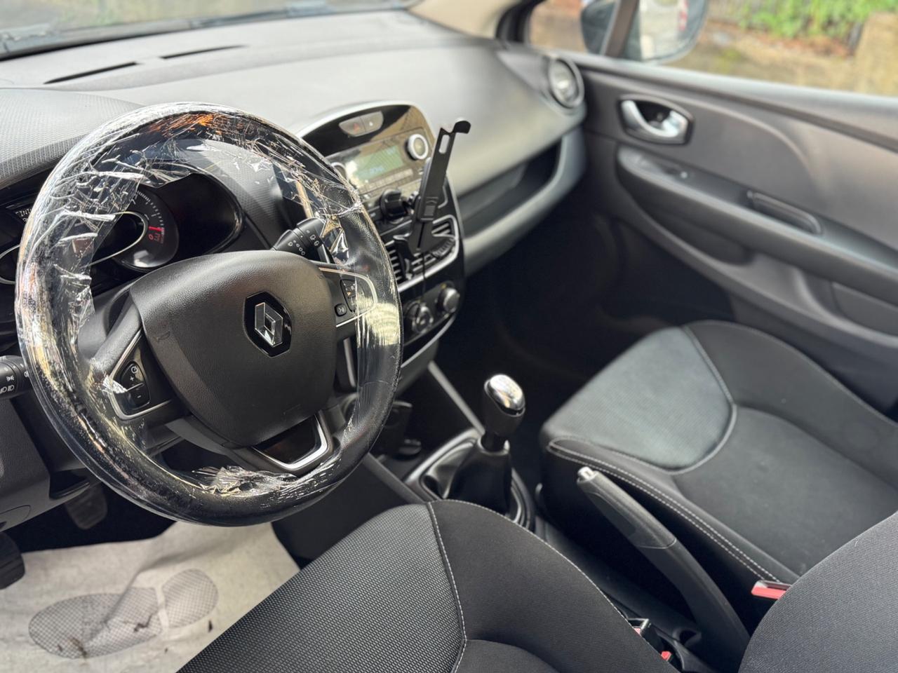Renault Clio 1.2 75CV 5 porte Intens