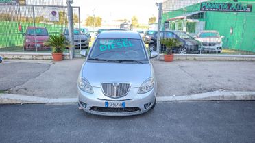Lancia Ypsilon 1.3 DIESEL MJT 16V 95 CV 5 porte - ANNO 2011 - OTTIMA PER NEOPATENTATO