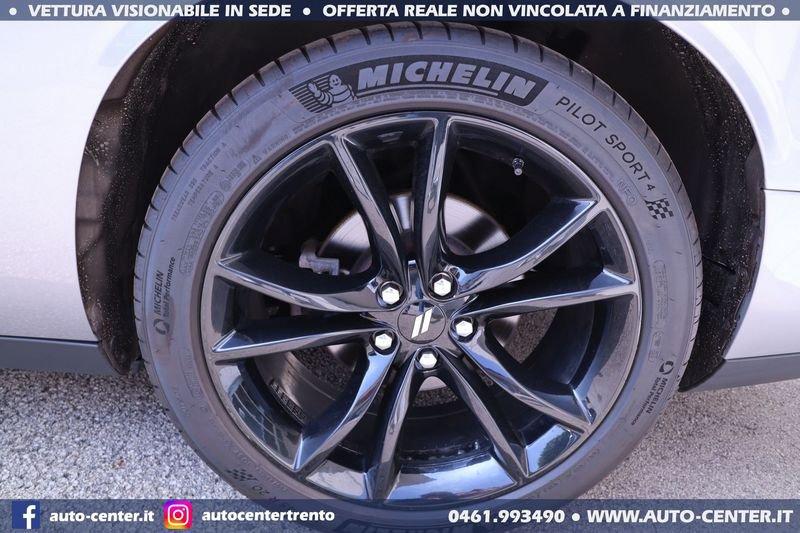 Dodge Challenger 3.6 V6 AT8 SXT *EUROPEA