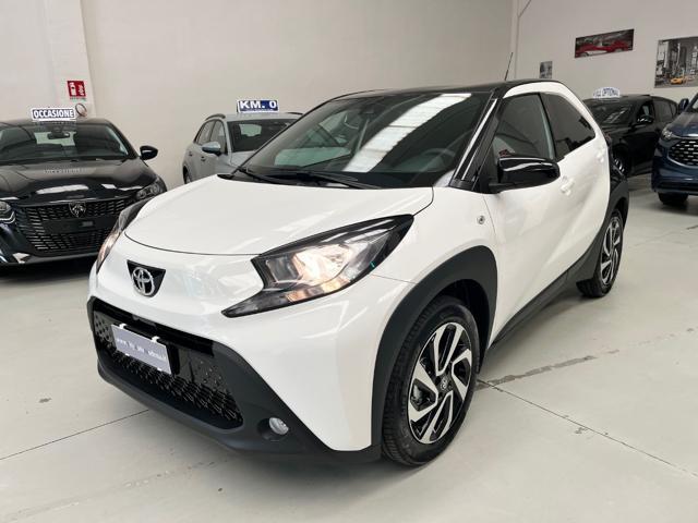 TOYOTA Aygo X 1.0 VVT-i 72 CV 5 porte Trend Km 0