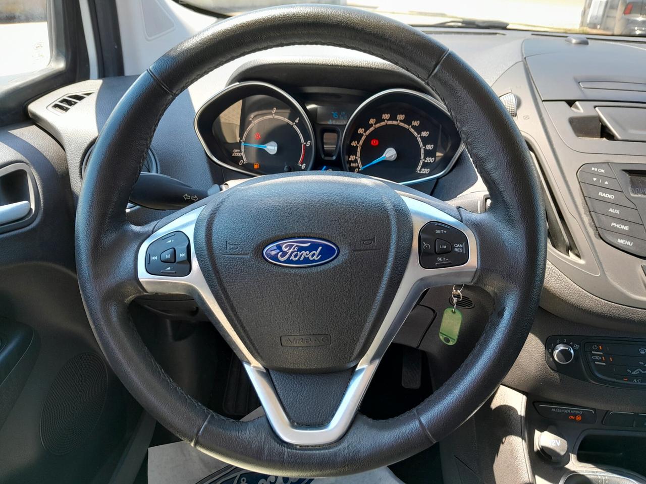 FORD COURIER 1.5 TDCI 95 CV TITANIUM POSTI N1
