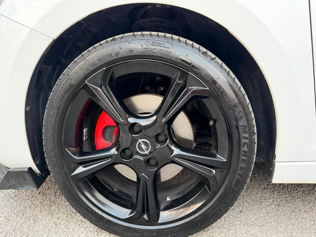 Opel Corsa 1.2 100 CV aut. GS - LINE