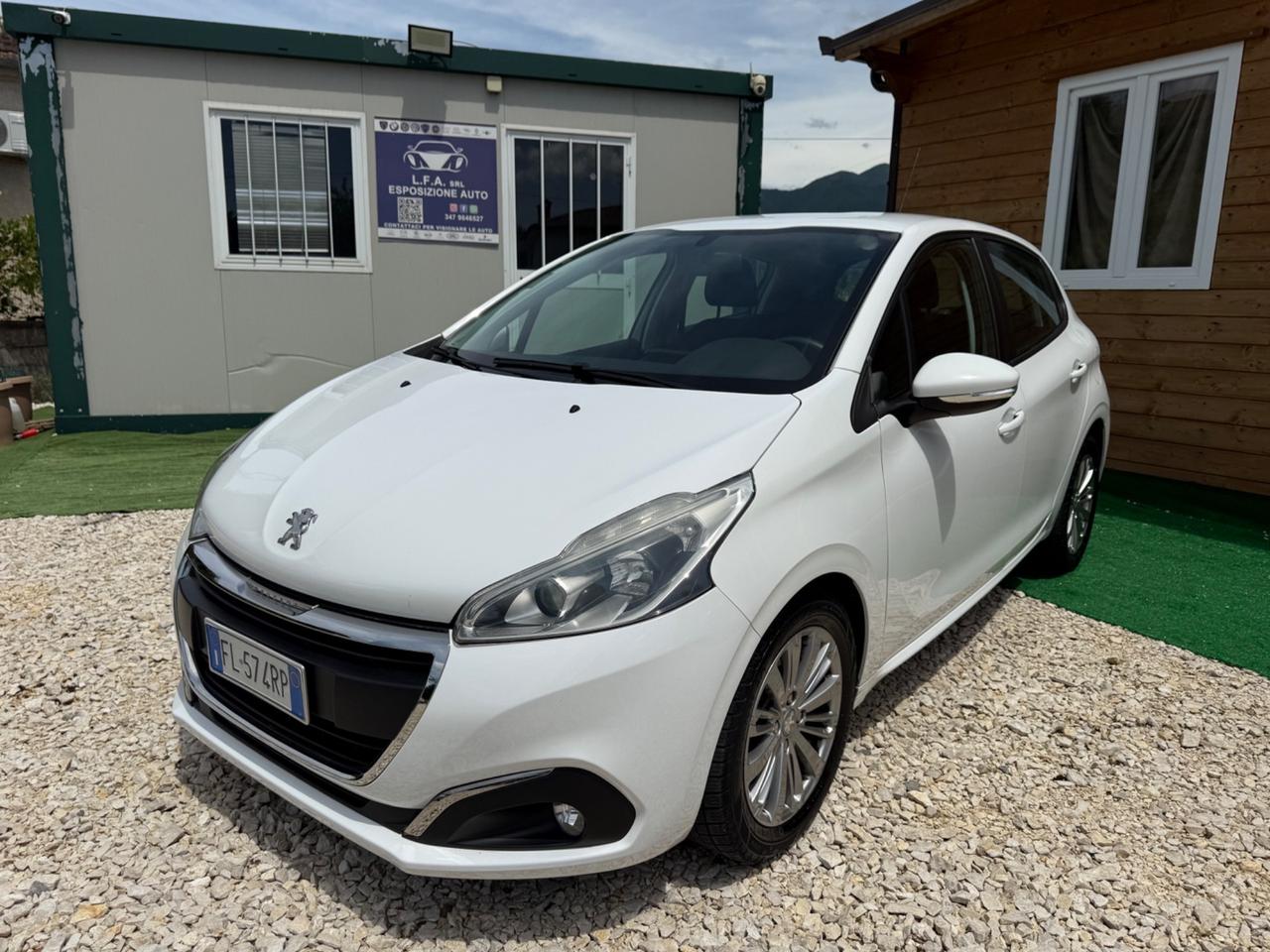 Peugeot 208 PureTech 1.2cc82 5p. GPL Active