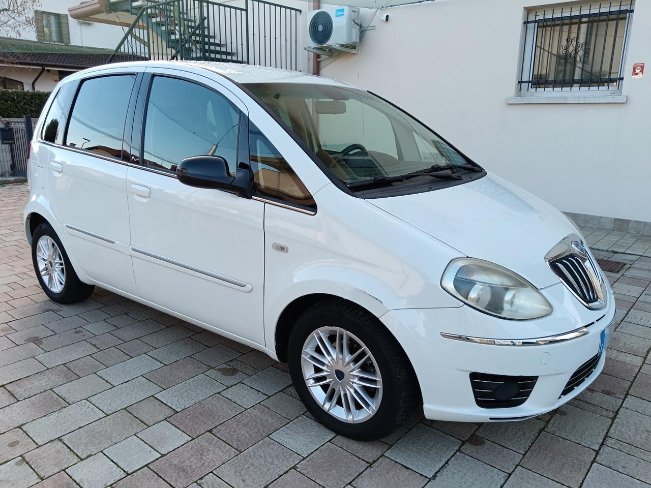 Lancia MUSA 1.4 16V Platinum