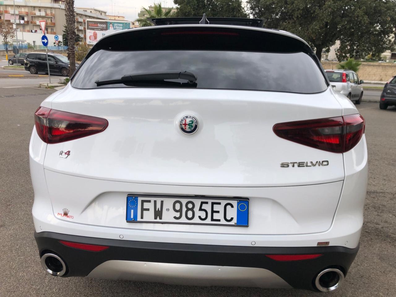 Alfa Romeo Stelvio 2.2 CV 210 Q4 LUSSO TETTO APRIBILE