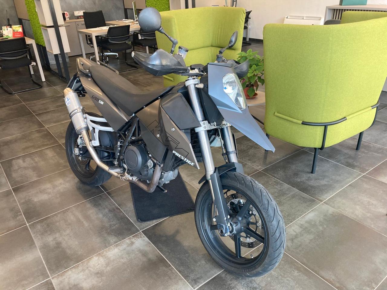 Ktm 690 Supermoto