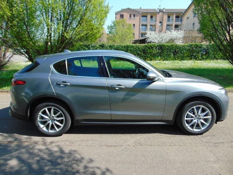 ALFA ROMEO Stelvio Stelvio 2.2 Turbodiesel 210 ...
