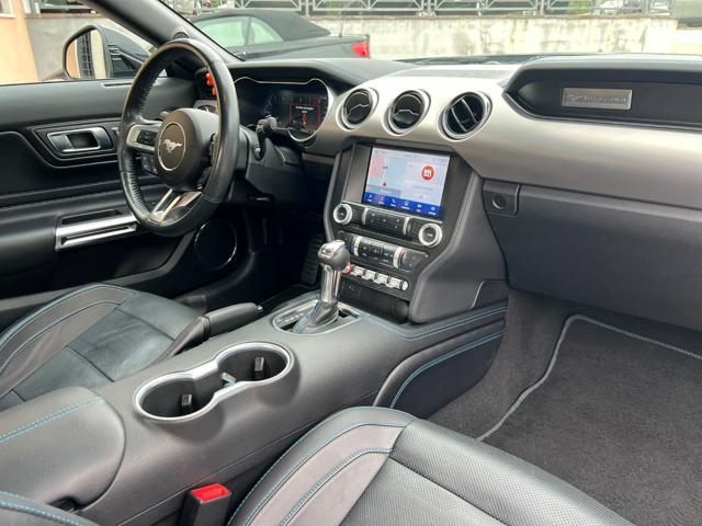 FORD Mustang Fastback 5.0 V8 aut. GT