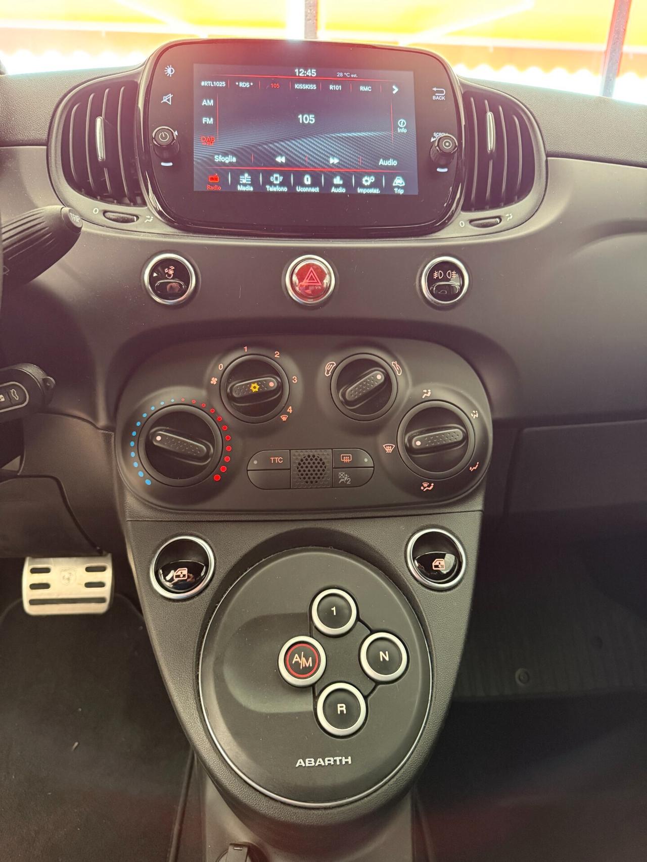 Abarth 695 1.4 Turbo T-Jet 180 CV M.T.A.