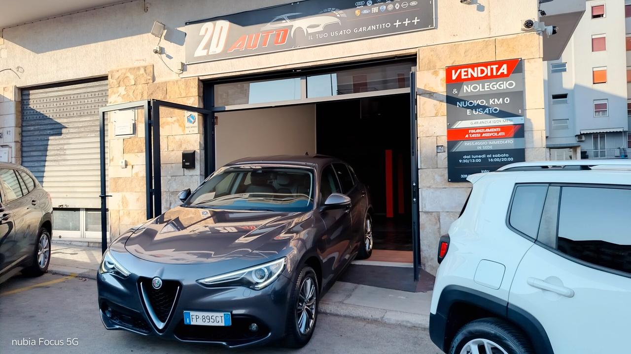 Alfa Romeo Stelvio 2.2 Executive * 180 CV * Navi * Pelle * Garantita 12 Mesi