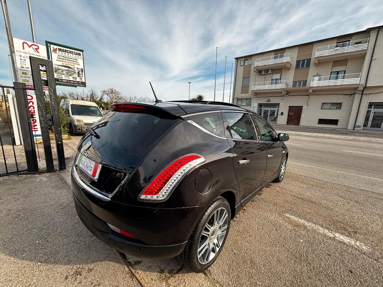 Lancia Delta 1.6 MJT DPF Selectronic Platinum