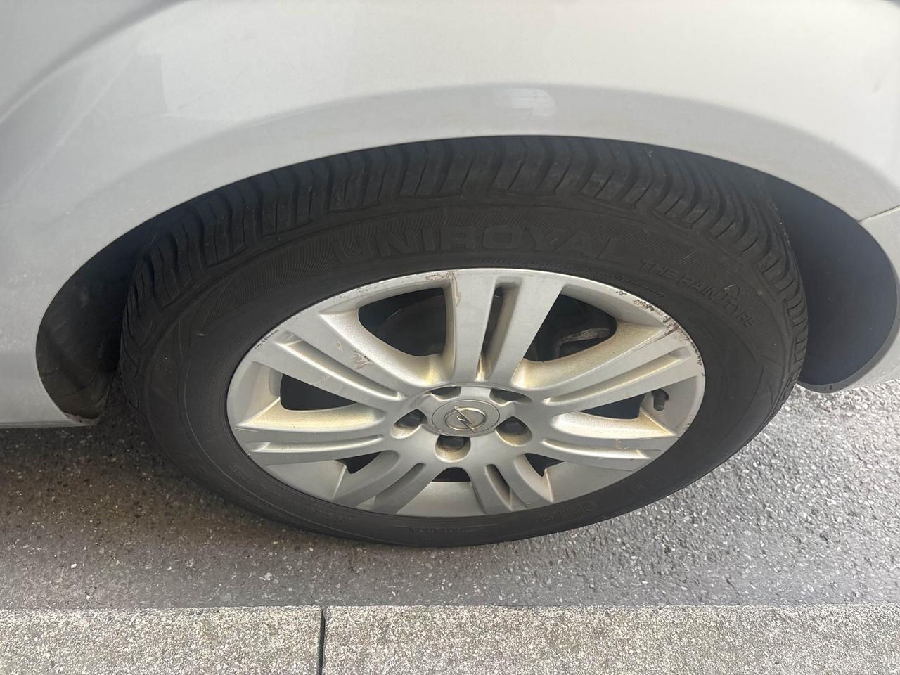 OPEL ASTRA 1.7 CDTI COSMO 5 PORTE